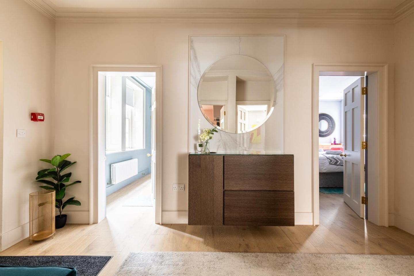 Russell House Suites Bath Zewnętrze zdjęcie